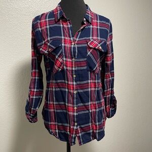 Ambiance Women’s Plaid Lightweight Button Up Flannel MEDIUM